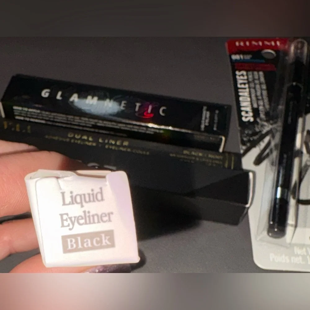 Billion Dollar Beauty Liquid Eyeliner